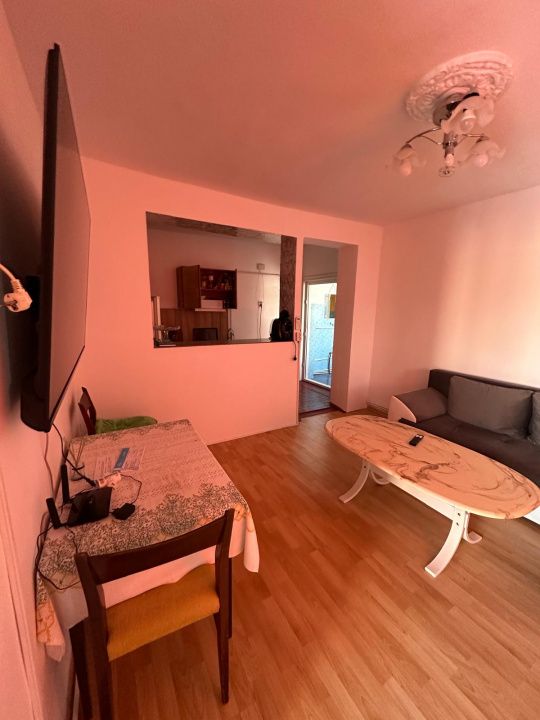 Casă 4 Camere de vânzare în zona  KM 5 - Constanța | Teren 520 mp – fotografia 8 din 22