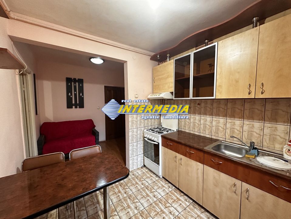 Apartament cu o camera de inchiriat Cetate etaj 2 – fotografia 3 din 5
