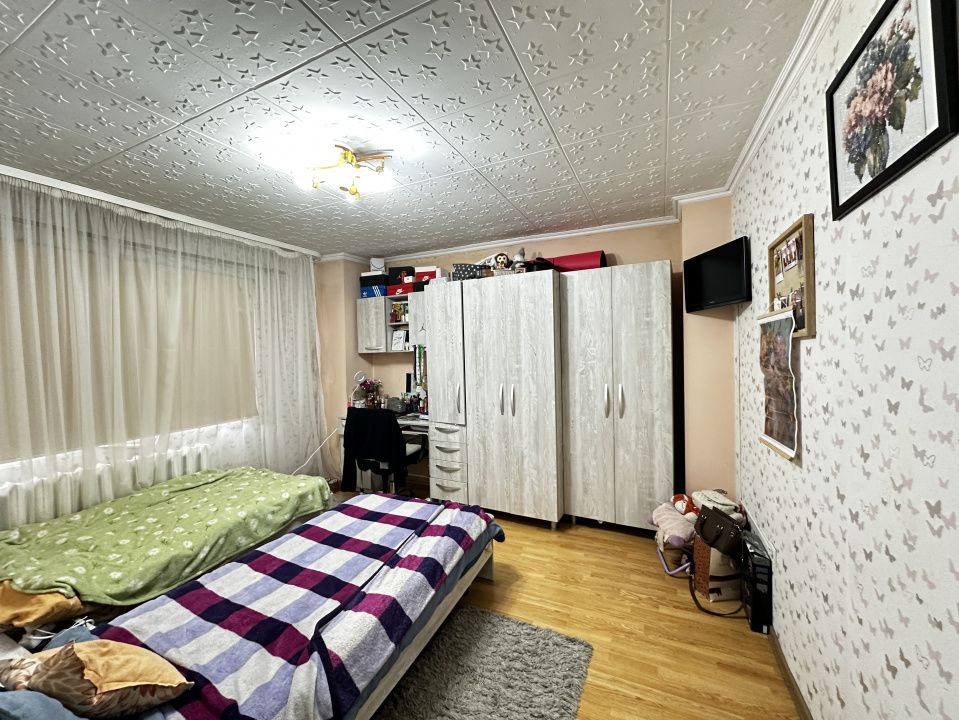 Apartament 3 camere Deco Sub-Stadion 2 Bai Balcon Etaj 2 Finisat Mobilat Utilat – fotografia 6 din 18