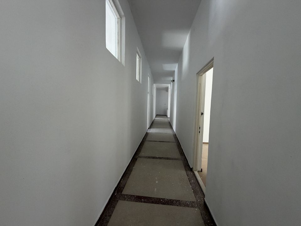 Spatiu de Birou de Inchiriat cu acces si Parcari CENTRU UltraCentral Alba Iulia – fotografia 13 din 16