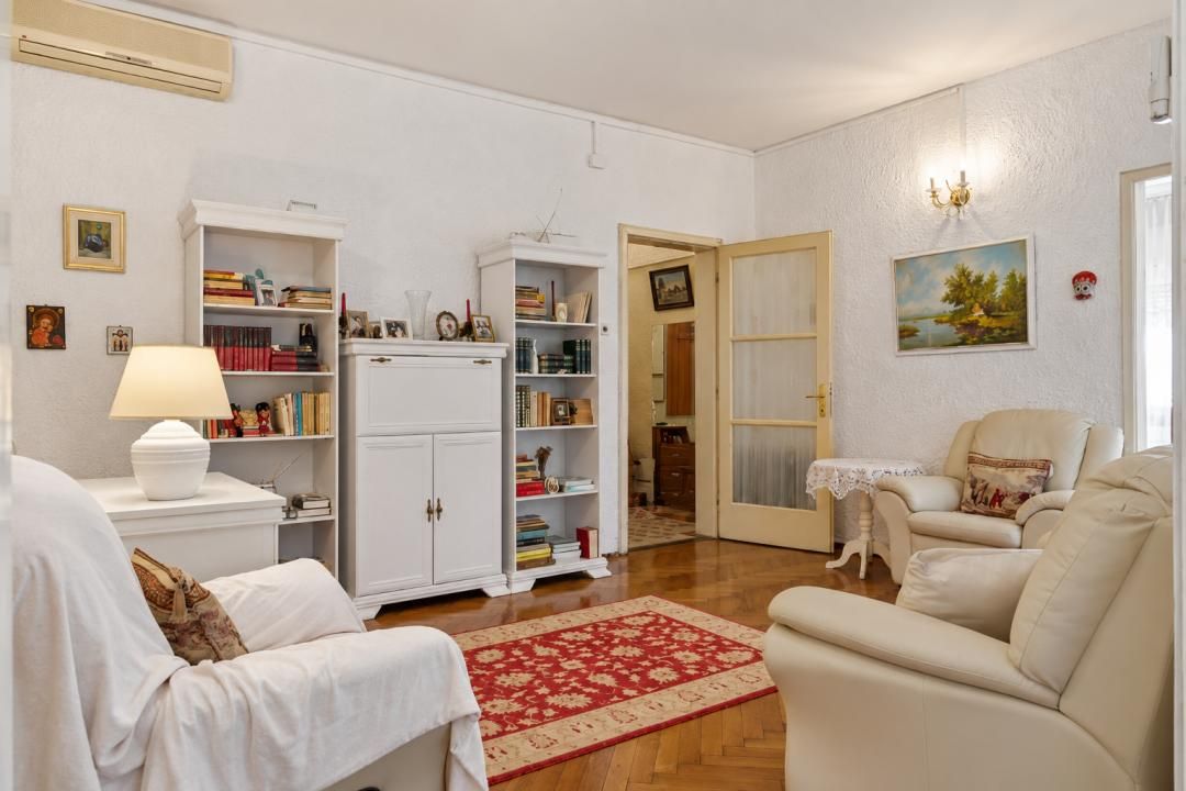 Apartament cu 4 camere | Imobil interbelic | Calea Victoriei – fotografia 5 din 16