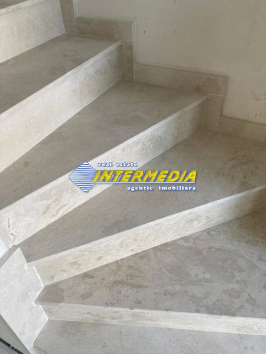 Casa NOUA in cartierul Cetate finisata complet cu incalzire in pardoseala – fotografia 3 din 11