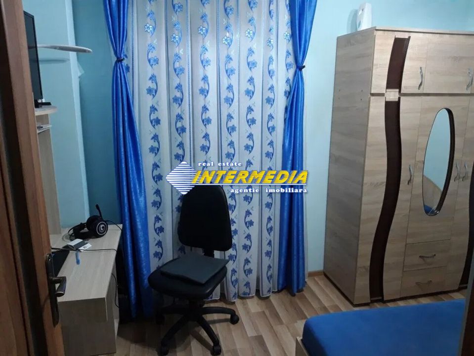 Apartament 4 camere de vanzare etaj 2 in Alba Iulia mobilat utilat – fotografia 12 din 13