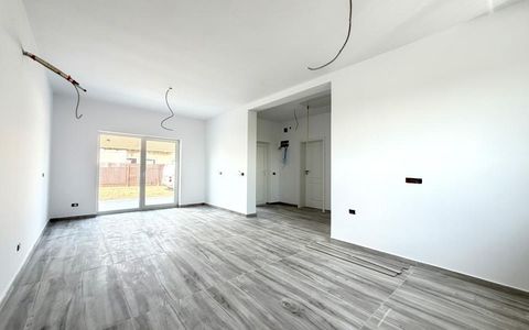 Casa individuala cu 3 camere, 68 mp utili, 290 mp teren - Sanandrei