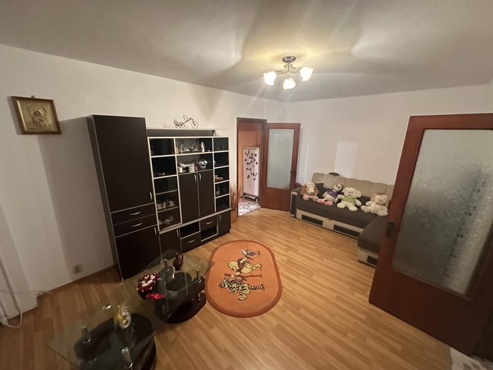 Berceni | 4 Camere | Etaj 5/10 | Bloc 1980 | Reabilitat | – fotografia 5 din 40