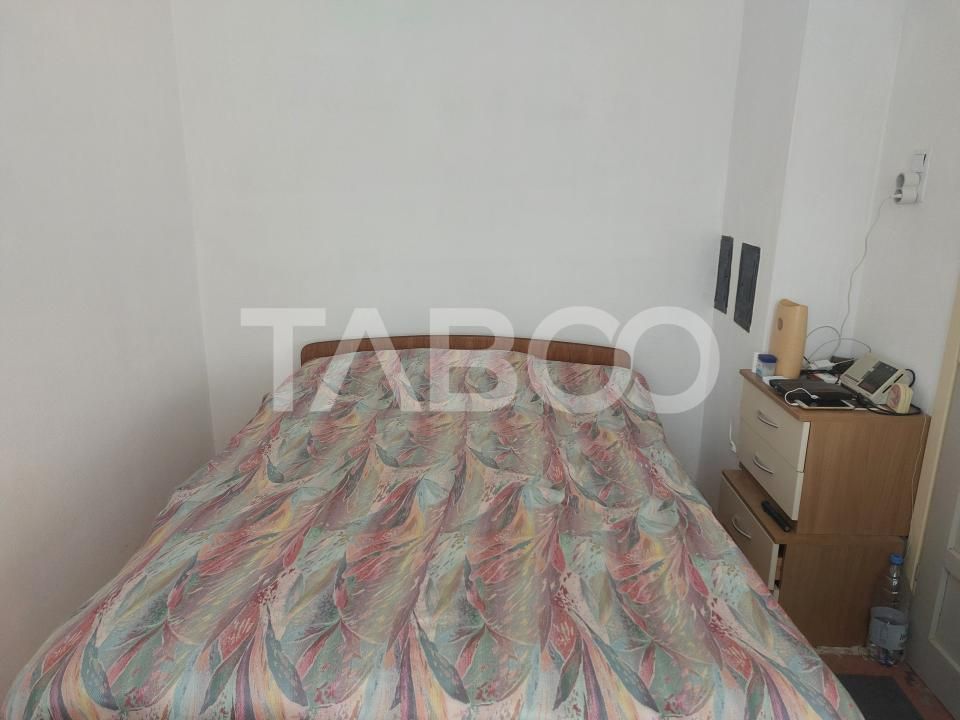 Casa si curte individuala 2 corpuri de casa separate 4 camere gradina – fotografia 18 din 25