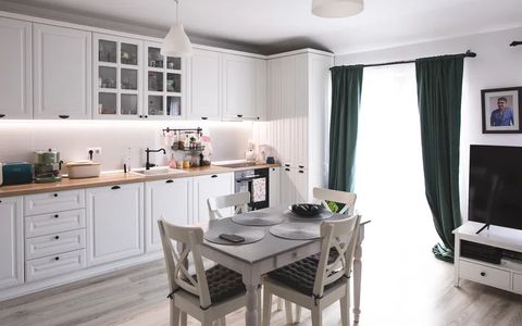 Apartament 2 camere, 67 mp, GARAJ, MODERN, zona Eroilor!