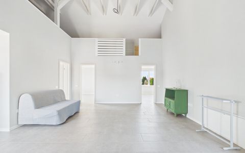 Apartament 3 camere, recent finalizat, prima inchiriere, Sanpetru