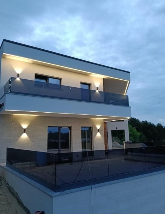 Casă cu Panoramă 360°, 245 mp Utili, Teren 800 mp, Garaj Dublu, Feleacu – fotografia 3 din 18