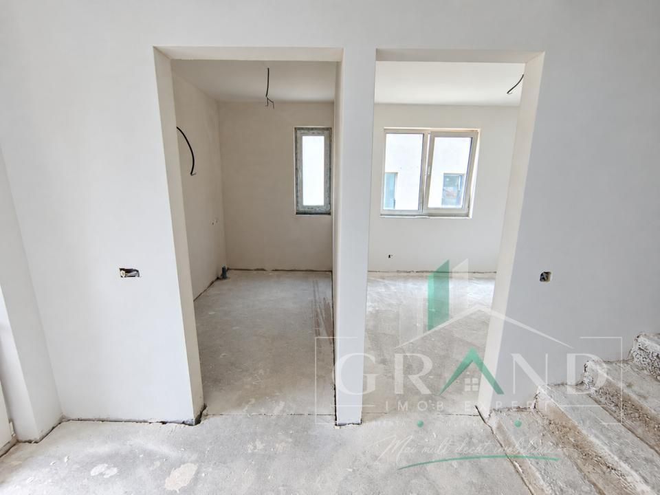 De vânzare–Casă individuală | Dezmir | 172 mp utili | Teren 440 mp – fotografia 2 din 20