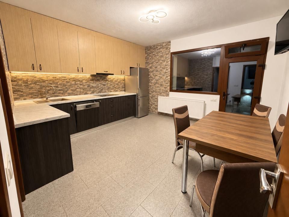 CASĂ MODERNĂ CU PISCINĂ | 160 MP UTILI | GARAJ 80 MP – fotografia 5 din 25