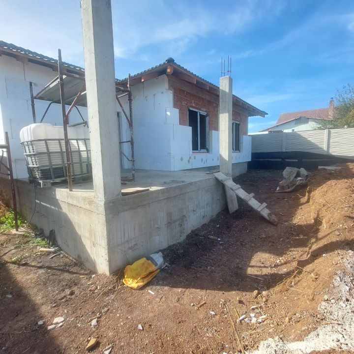 Casa noua cu 4 camere situata in zona Alba Miceti la asfalt cu toate utilitatile – fotografia 11 din 12