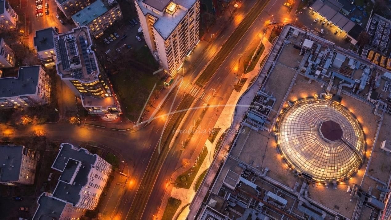 Bucuresti Mall Vitan, cladire de birouri clasa A – fotografia 10 din 11