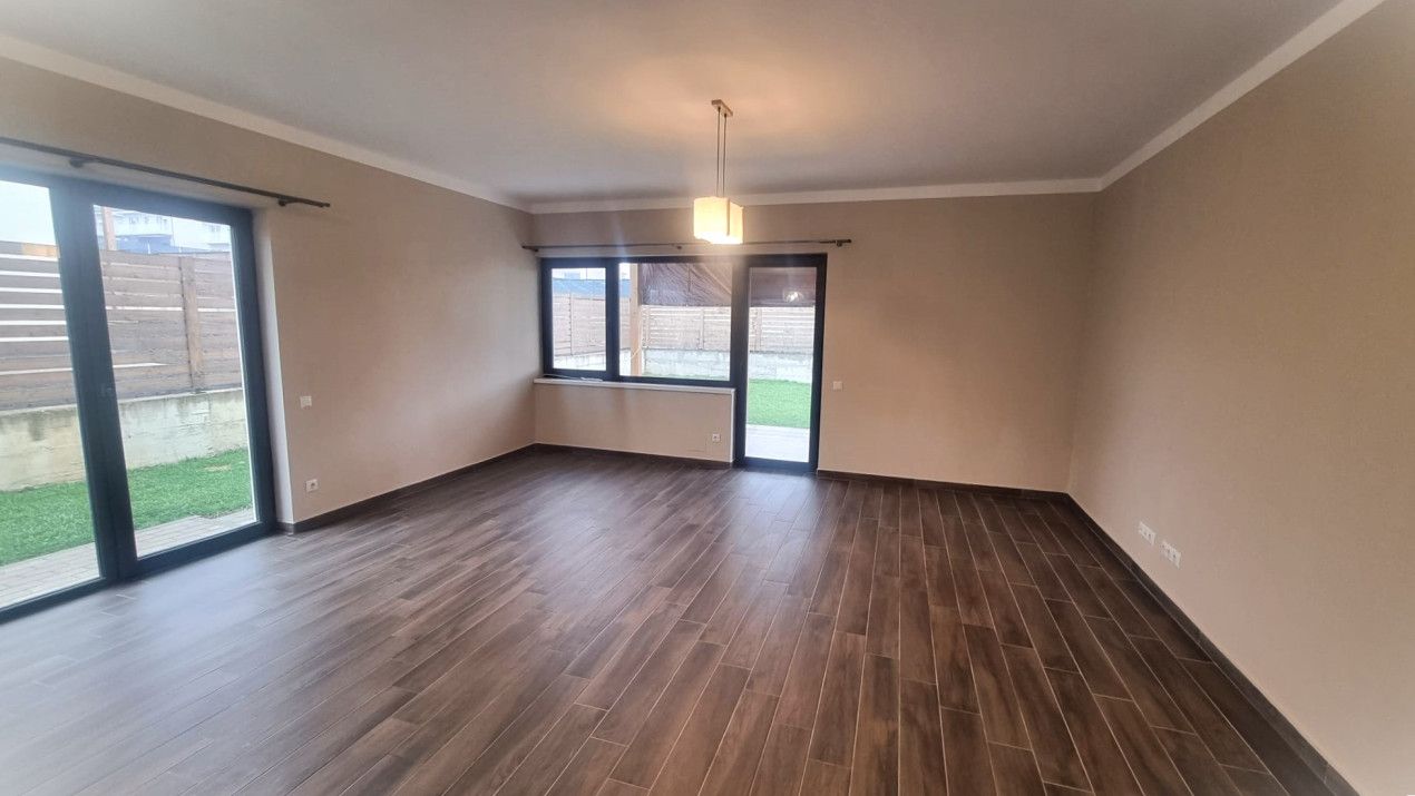 Casa individuala la prima inchiriere, in Dezmir – fotografia 5 din 13
