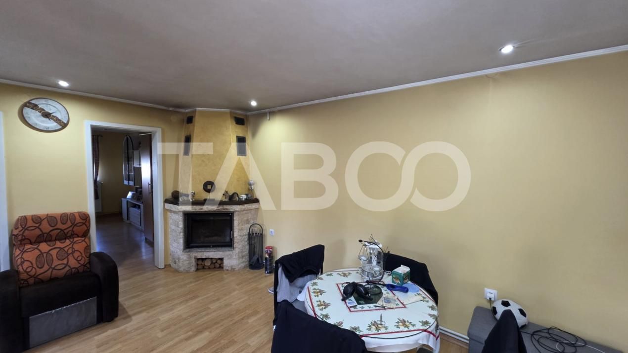 De vanzare casa saseasca de poveste in Petresti judetul Alba – fotografia 15 din 20