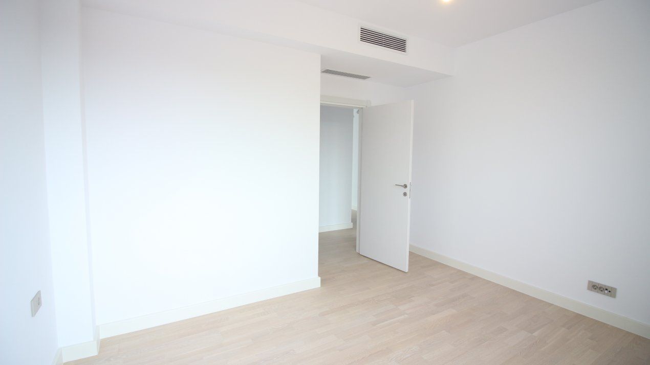 Penthouse 4 camere, 125 mp, 3 bai, terasa 97 mp, etaj 3/3, lift, singur pe etaj – fotografia 16 din 22