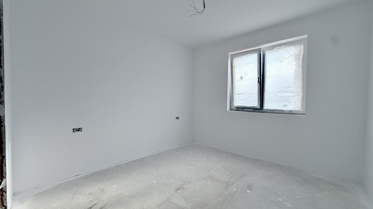 Duplex pe parter 3 camere toate utilitatile Mosnita Noua – fotografia 7 din 16