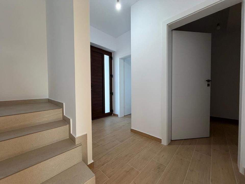 Duplex despartit | Covaci | Toate utilitatile | Finisaje premium | Finalizat | – fotografia 4 din 17