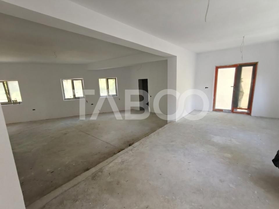 Casa spatioasa - aer curat si priveliste spre munti - teren 1203 mp – fotografia 14 din 29