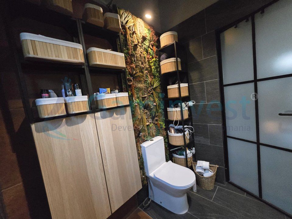 Casa exclusivista cu 5 camere de vanzare,Oradea,Bihor – fotografia 27 din 31