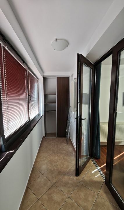 3 camere Titan/ metrou/ renovat/ prima inchiriere – fotografia 12 din 15