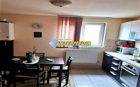 Apartament 3 camere I decomandat I Cetate I balcon I pivnita I zona Mercur I