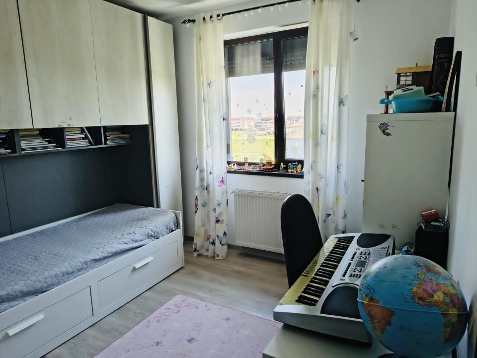 Apartament 4 camere, decomandat, 83mp utili, terasa 17mp in Giroc – fotografia 8 din 15