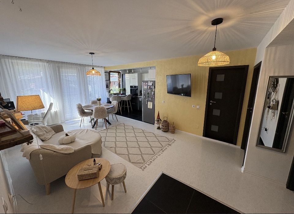 Apartament 3 camere, 64 mp + 2 balcoane , Parcare inclusă – fotografia 1 din 8