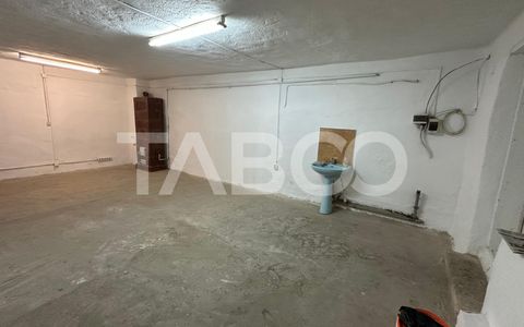 Spatiu comercial de inchiriat doua incaperi de 110 mpu zona Turnisor