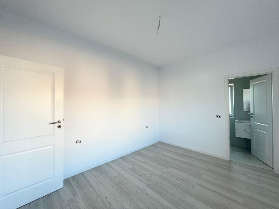 Duplex 3 dormitoare SUPERPOZITIE Mosnita Noua – fotografia 3 din 13