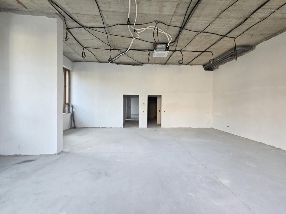 Spațiu comercial în imobil nou – strada Clinicilor, Cluj-Napoca – fotografia 1 din 7