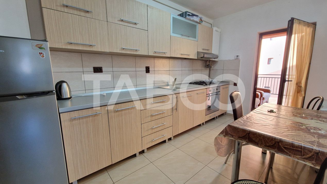 Apartament de vanzare 2 camere balcon parcare etaj 2 Selimbar Sibiu – fotografia 9 din 15