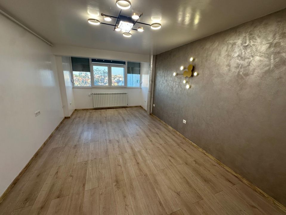 Apartament 2 camere, decomandat, renovat complet, zona Casa de Cultură - Balada – fotografia 3 din 20