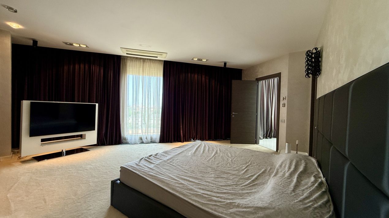 Penthouse UNIC 204 mp totali in Tomis Nord Constanta mobilat si utilat – fotografia 29 din 38