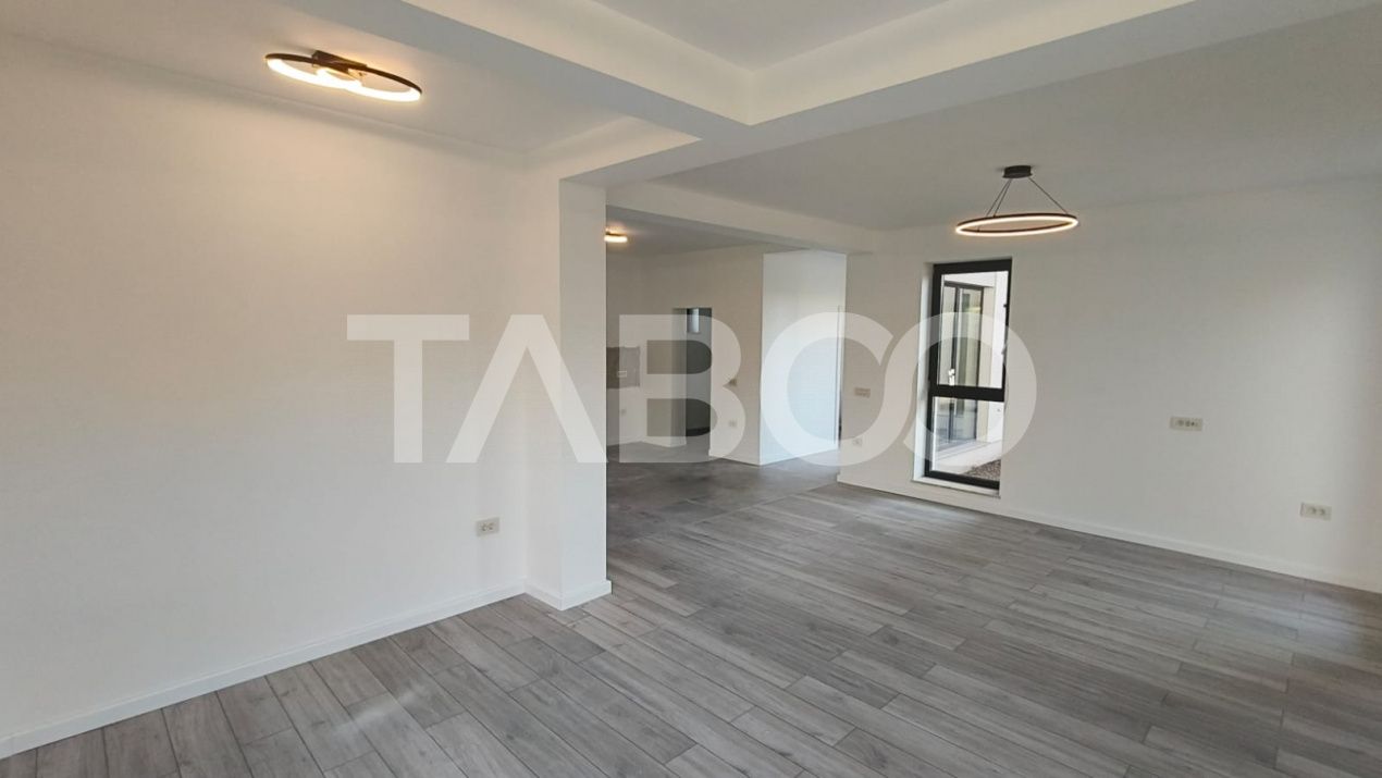 Casa noua de lux model deosebit de vanzare in Sebes – fotografia 6 din 19
