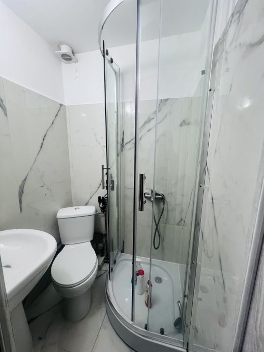Garsoniera, 21 mp utili, renovata, etaj 4, zona Sagului - Shopping City – fotografia 5 din 5