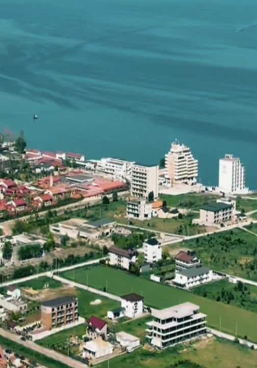 Teren de vanzare in Costinesti zona Forum – fotografia 1 din 6