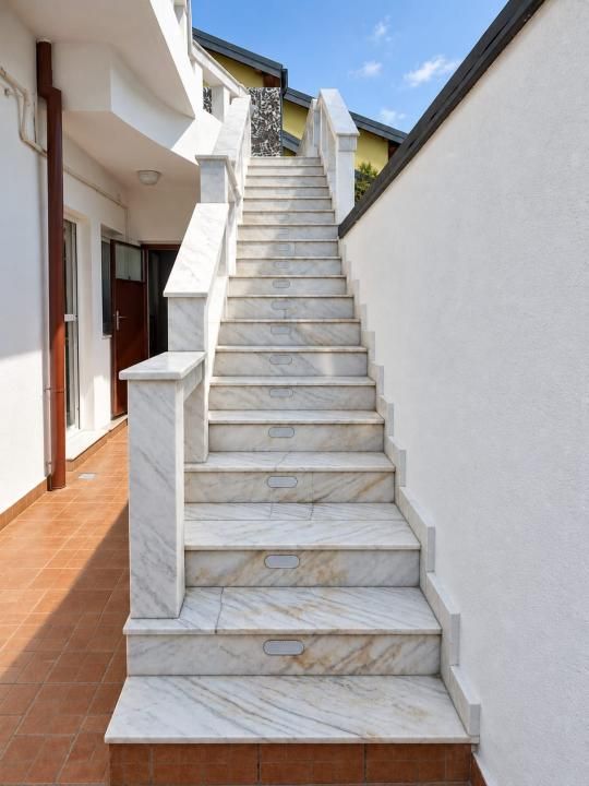 Casă tip duplex cu terasă și curte proprie – Gheorghe Țițeica – fotografia 5 din 18
