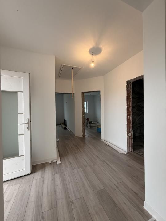 Duplex cu 3 camere, 80 mp utili, 16 mp terasa, 463 mp teren - Sag – fotografia 9 din 12
