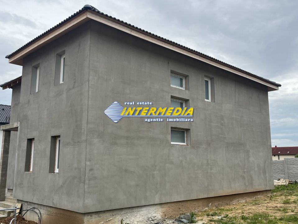 Casa noua de vanzare in Alba Iulia cu 4 camere semifinisata cu apa gaz curent – fotografia 7 din 13