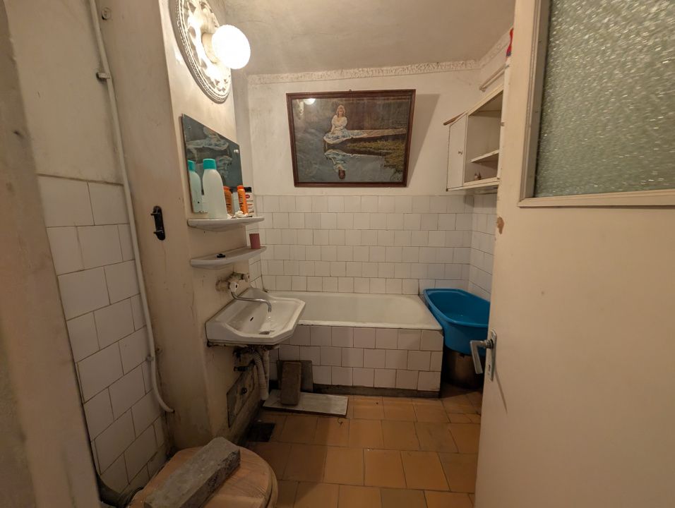 Decomandat, 3 camere - spatios – fotografia 7 din 7