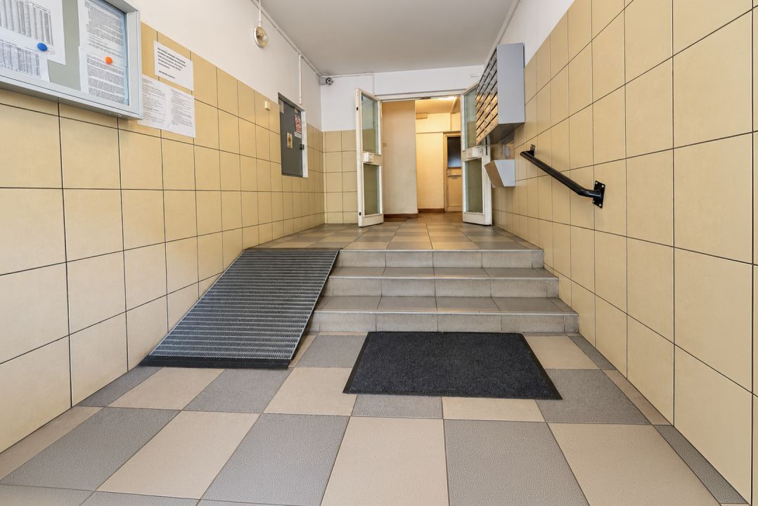 TINERETULUI - METROU, 4 CAMERE 86 MP, PANORAMA! – fotografia 16 din 17