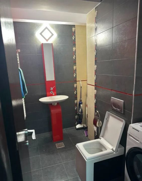 Apartament 3 camere de inchiriat | Vedere la mare | Plaja Reyna – fotografia 5 din 7