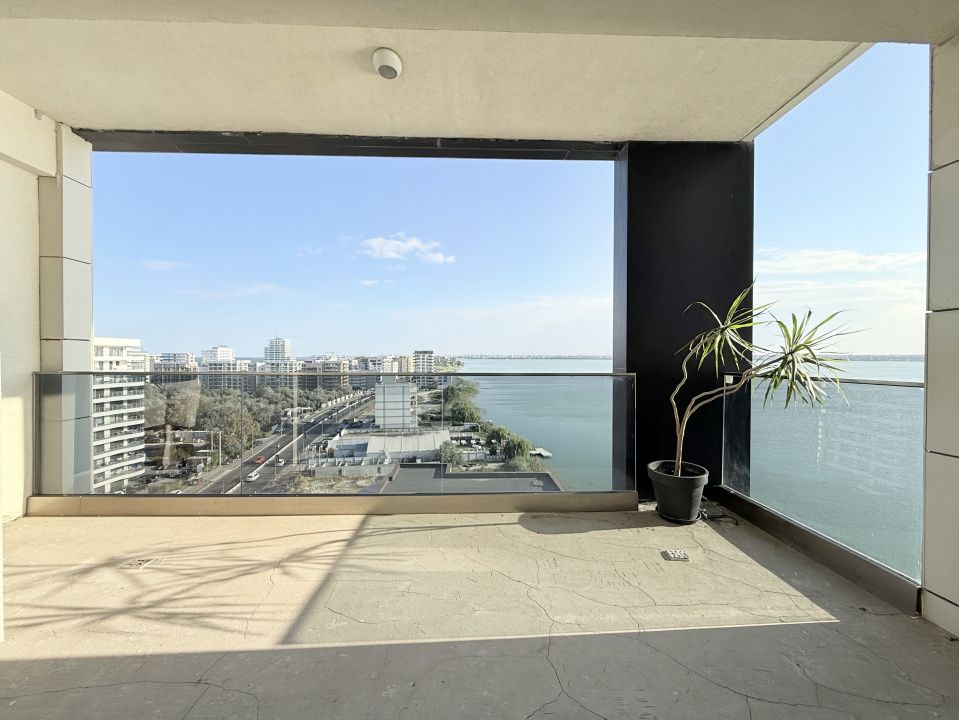 Apartament de vanzare cu 2 camere Mamaia–vedere la Lacul Siutghiol – fotografia 3 din 18