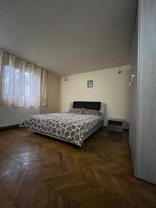 Casa pe parter 3 camere ingrijita curte si gradina Gaesti Nord – fotografia 8 din 35