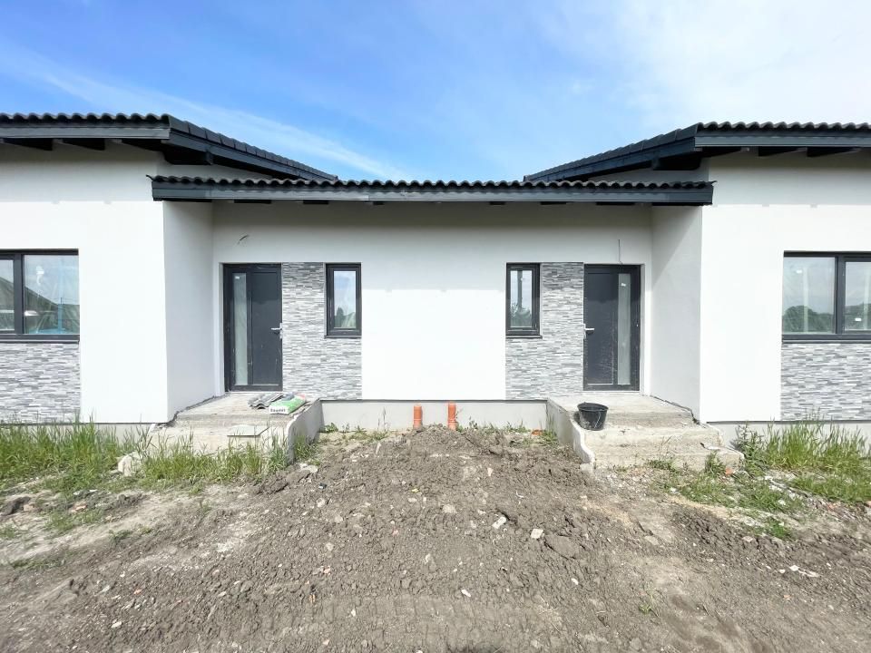 Duplex 3 camere cu toate utilitatile, 72mp utili, 300mp teren - Mosnita – fotografia 11 din 12