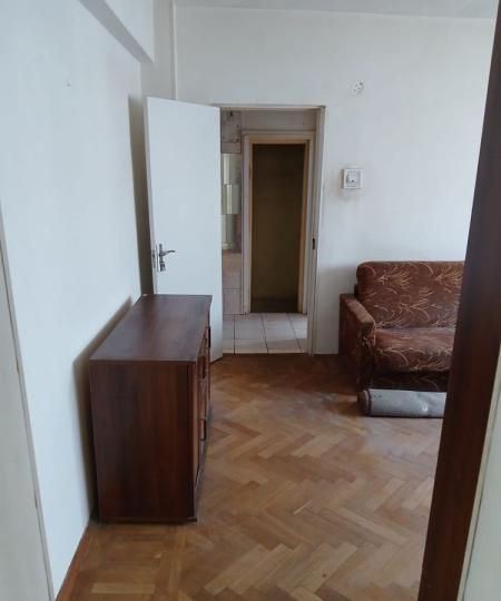 3 Camere de vanzare | Universitate | Metrou | 2% Comision | Cash | Nerenovat – fotografia 4 din 8