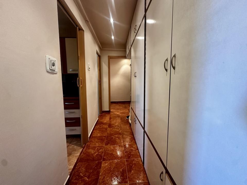 Aparatament 3 camere semidecomandat -zona Dambovita – fotografia 8 din 11