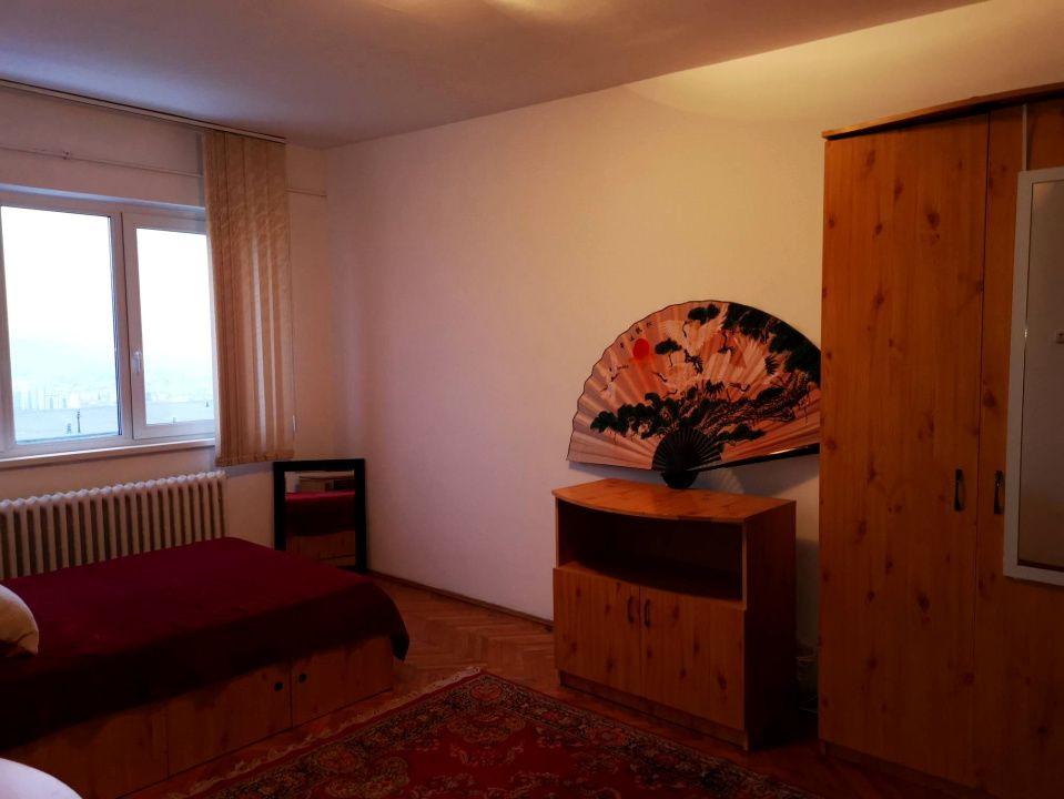 Apartament 2 camere, mobilat și utilat, cu potențial de recompartimentare, Gruia – fotografia 3 din 7