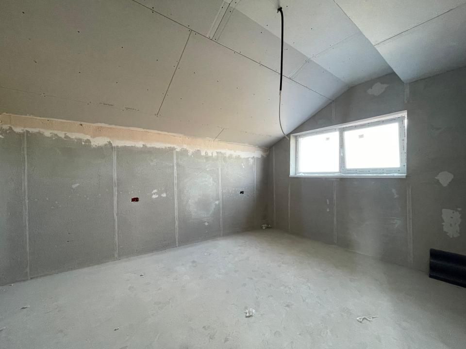 Duplex 4 camere, toate utilitatile - Mosnita Veche – fotografia 17 din 22
